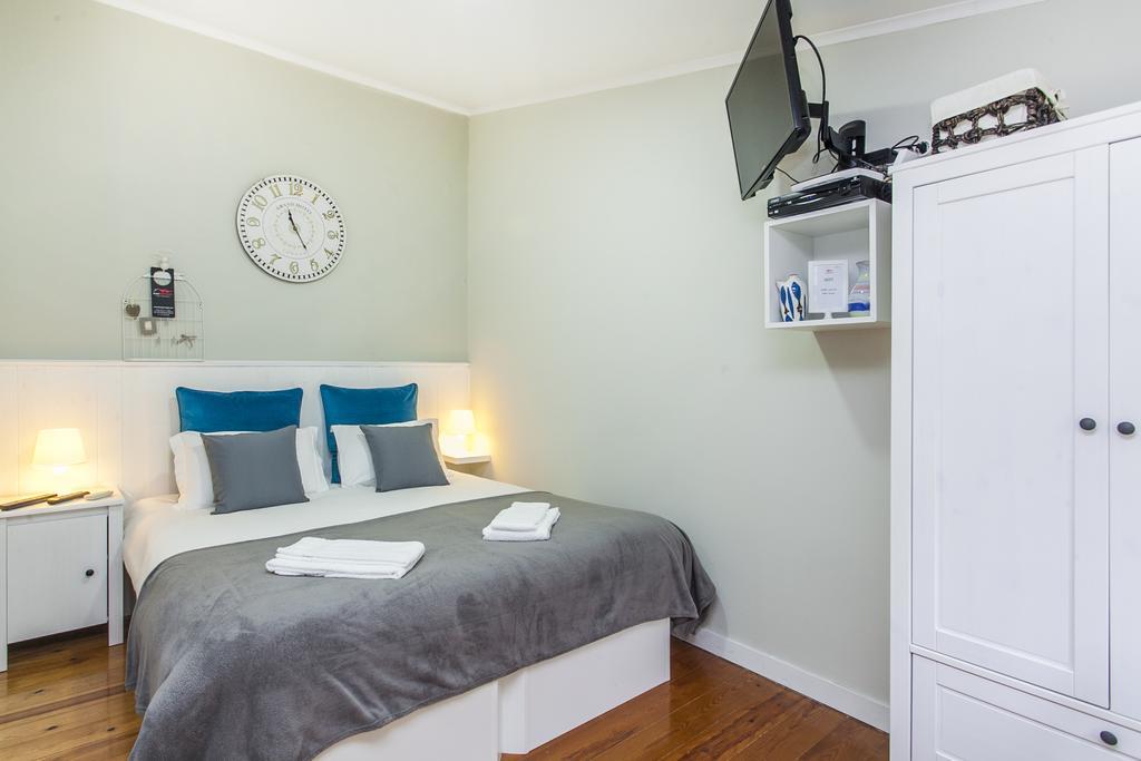 Apartamento Flores - 22668Al Lisboa